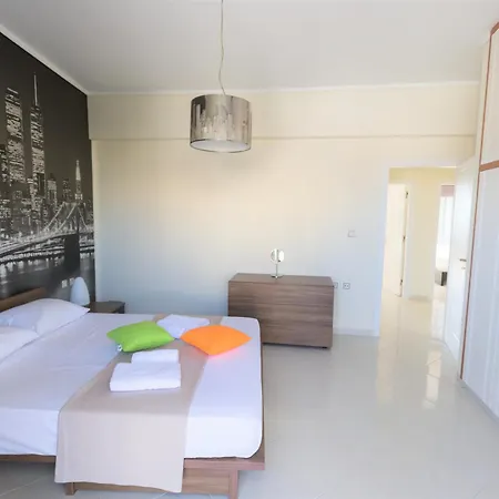 Groovy & Cozy Apt With Private Seaview Rooftop Terrace Apartment *