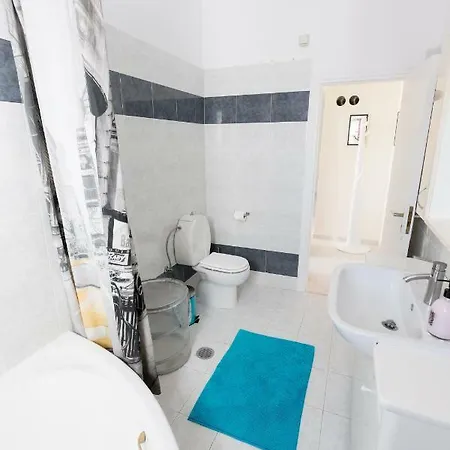 Groovy & Cozy Apt With Private Seaview Rooftop Terrace Apartment