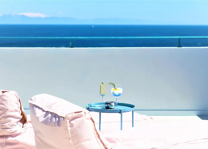 Groovy & Cozy With Private Seaview Rooftop Terrace Rhodes City