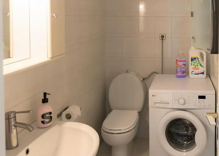 Groovy & Cozy With Private Seaview Rooftop Terrace Apartamento Rhodes City